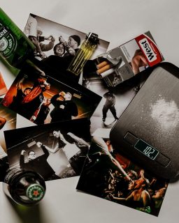 Heimspiel der @102boyz im @kulturzentrum_zollhaus_leer bei ihrer Weihnachtsshow 2023 🌨️
AZ Media Gate durfte das Konzert mit ein paar Fotos zusätzlich begleiten 📸
Außerdem dabei: Unsere kleine, aber feine Canon Legria FS306 📹
Was man nicht noch alles aus einem Camcorder von 2010 herausholen kann 🪄
_________________________________
#konzertfotografie #concertphotography #konzert #concert #livemusic #live #musicphotography #music #konzertfoto #camcorder #canon #sony #video #concertvideography